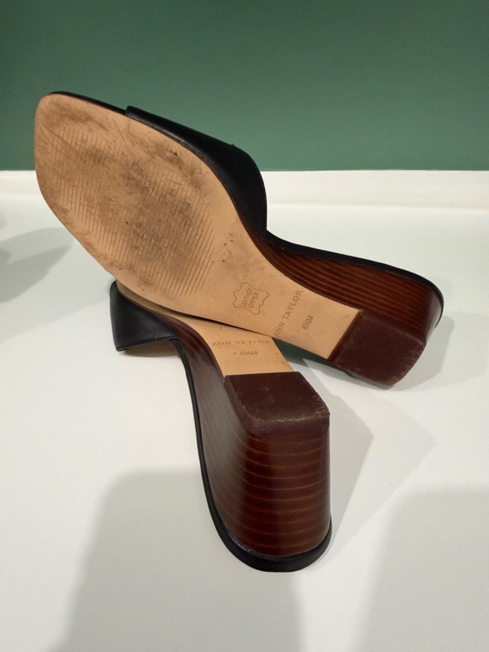 Ann Taylor Black Leather Open-Wedge Slide Mules - Picture 8 of 8